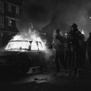 We are young. We are strong.: una scena