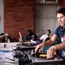 Eden: Félix de Givry in una scena