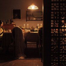 When I Was Alive: Sandy Leah e Marat Descartes in una scena del film