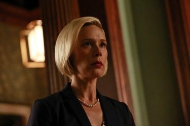 How To Get Away With Murder: Liza Weil nella puntata intitolata Let's Get To Scooping