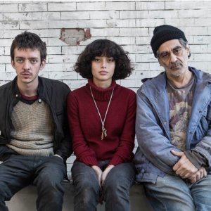 Ailín Salas con Nahuel Perez Biscayart e Daniel Melingo in una foto promozionale di Lulu