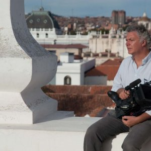 Un minuto de silencio: il regista Ferdinando Vicentini Orgnani in una foto dal set