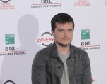Josh Hutcherson protagonista della serie Future Man