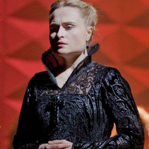 Le nozze di Figaro: Maria Poplavskaya in un'immagine tratta dallo spettacolo live del Metropolitan Opera di New York