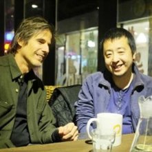 Jia Zhang-ke insieme a Walter Salles sul set del documentario Jia Zhangke, Un Gars de Fenyang
