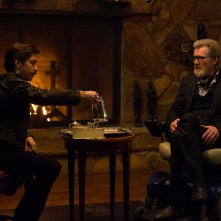 Tusk: Justin Long insieme a Michael Parks in una scena