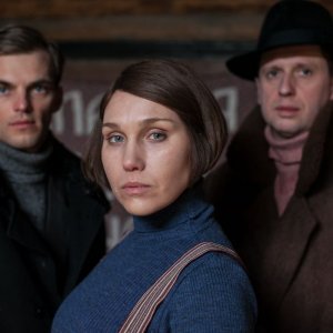 Angels of Revolution: Darya Ekamasova con Pavel Basov in un'immagine promozionale del film