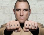 Arrow: Vinnie Jones è Brick