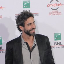 Tre tocchi: Massimiliano Benvenuto al photocall di Roma 2014