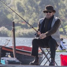 Una pallottola nel cuore: Gigi Proietti in una scena della fiction Rai