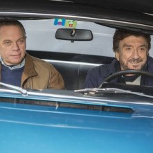 Una pallottola nel cuore: Gigi Proietti insieme a Marco Marzocca in una scena