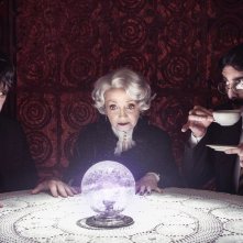 Vittima degli eventi: Valerio Di Benedetto (Dylan Dog) con Milena Vukotic (Madame Trelkovski) e Luca Vecchi (Groucho) in una scena