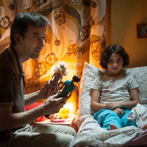 Andiamo a quel paese: Valentino Picone in una scena del film con Maria Vittoria Martorelli