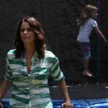 Transparent: Amy Landecker in una scena della prima stagione