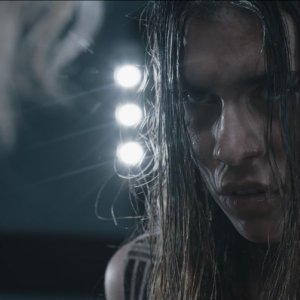 Index Zero: Ana Ularu in una scena del film fantascientifico