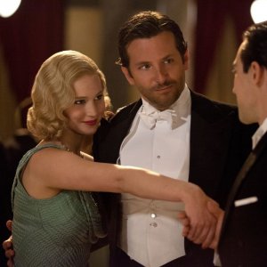 Una folle passione: Jennifer Lawrence in una scena del film con Bradley Cooper