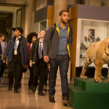 Doctor Who: Samuel Anderson in una scena dell'episodio In The Forest Of The Night