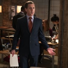 The Good Wife: Alan Cumming in una scena di Shiny Objects