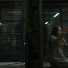 Captain America: The Winter Soldier: Aaron Taylor-Johnson ed Elizabeth Olsen nella scena mid-credits