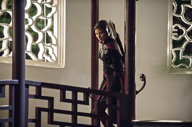 Arrow: Katrina Law in una scena della puntata The Magician