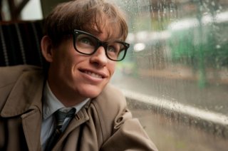 Eddie Redmayne in una scena de 'La Teoria del Tutto'