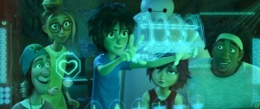 Big Hero 6: Fred con Wasabi, Honey Lemon, GoGo Tomago e Hiro in una scena del film d'animazione