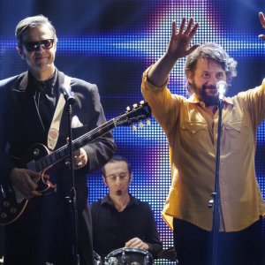 Un natale stupefacente: Lillo e Greg in una scena della commedia natalizia