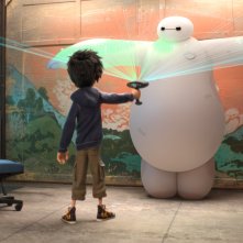 Big Hero 6: Hiro e Baymax in un momento del film d'animazione