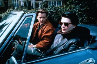 Il danno: Juliette Binoche e Rupert Graves in una scena