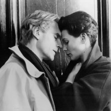 Juliette Binoche e Jeremy Irons in una scena de Il danno