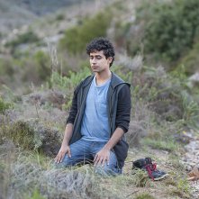 Homeland: l'attore Suraj Sharma in una scena di From A to B and Back Again