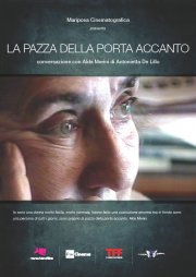 Locandina di La pazza della porta accanto