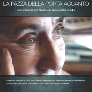 Locandina di La pazza della porta accanto