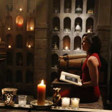 C'era una volta: Lana Parrilla interpreta Regina nella puntata The Snow Queen