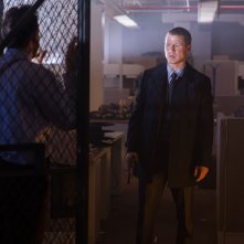 Gotham: l'attore Ben McKenzie nella puntata La maschera