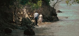 As You Were: Eshley Gao e Josh Lai in una scena del film