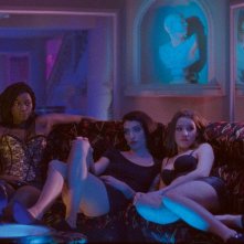 Mercuriales: Ana Neborac con Philippine Stindel e Annabelle Lengronne in una scena