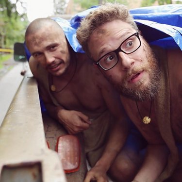 Seth Rogen e James Franco nella parodia di 'Nudi e crudi'