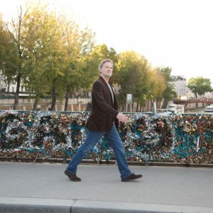 My Old Lady: Kevin Kline in una scena del film