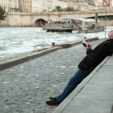 My Old Lady: Kevin Kline in una curiosa immagine tratta dal film