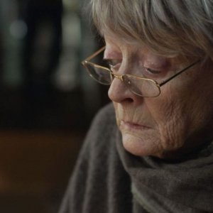 My Old Lady: Maggie Smith nei panni di Mathilde in un primo piano tratto dal film