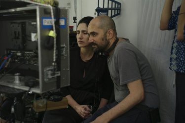 Viviane: Shlomi Elkabetz e Ronit Elkabetz, co-registi del film, sul set