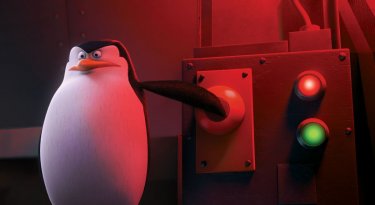 Skipper in una scena de 'I pinguini di Madagascar'