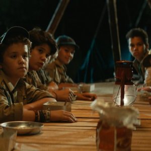CUB - Piccole prede: una scena di convivialità tratta dal film horror