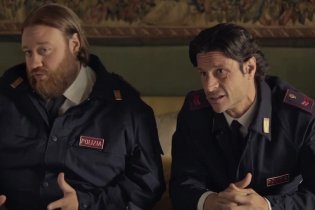 Clip 'Cugino' - Ogni maledetto Natale