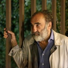 Mirafiori Lunapark: Alessandro Haber in una scena del film