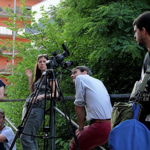 Let's Go: Antonietta De Lillo sul set con il suo staff