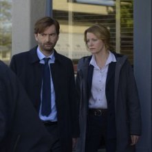 Gracepoint: i protagonisti David Tennant e Anna Gunn nell'ottavo episodio