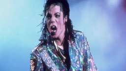 Clip 'Bad e il nuovo look' - Michael Jackson – Life Death and Legacy