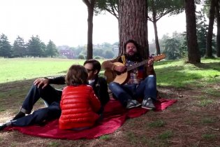 Clip 'Lillo suona' - Un Natale stupefacente